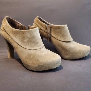 Faux Saude Booties